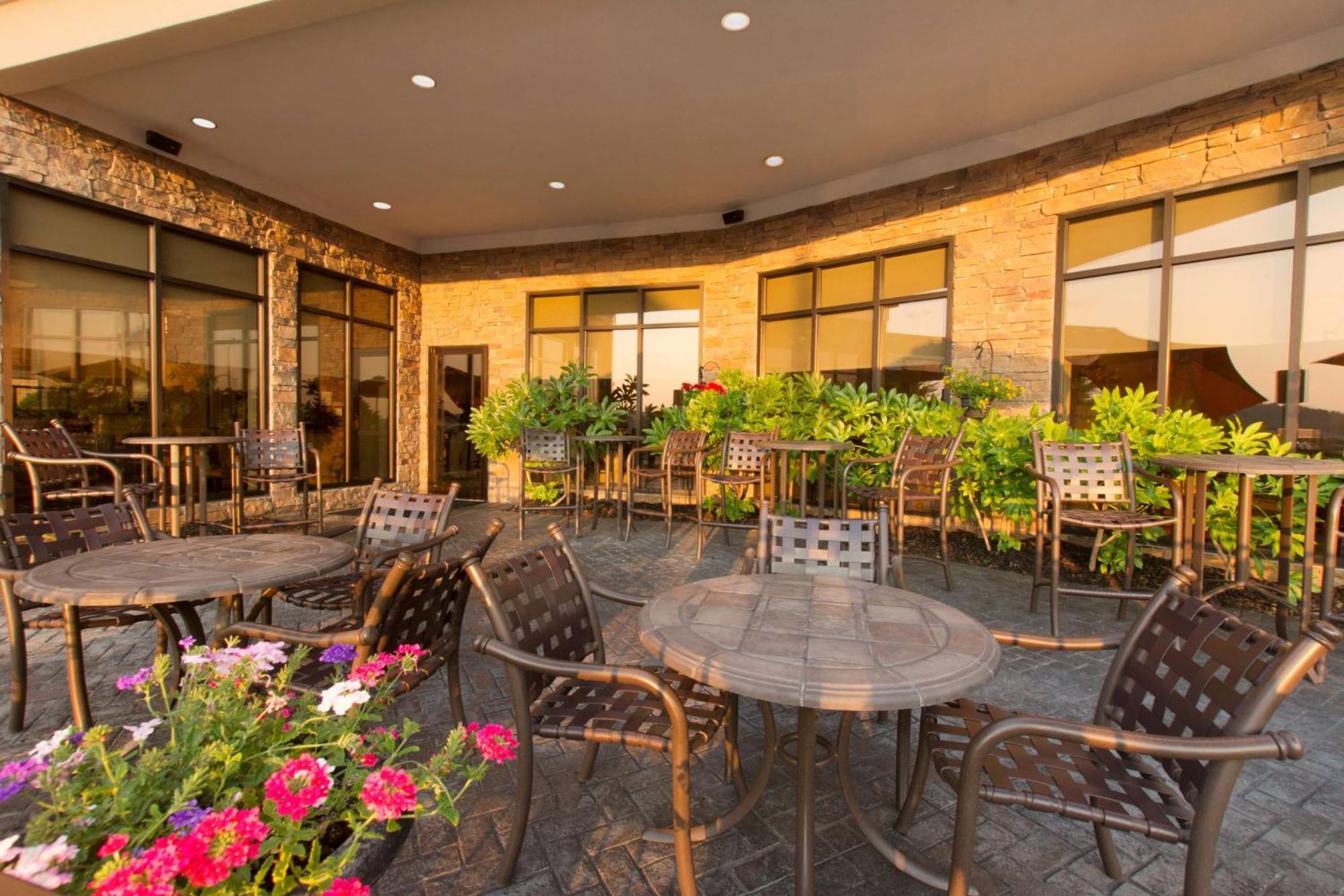 Hilton Garden Inn Cartersville Ngoại thất bức ảnh
